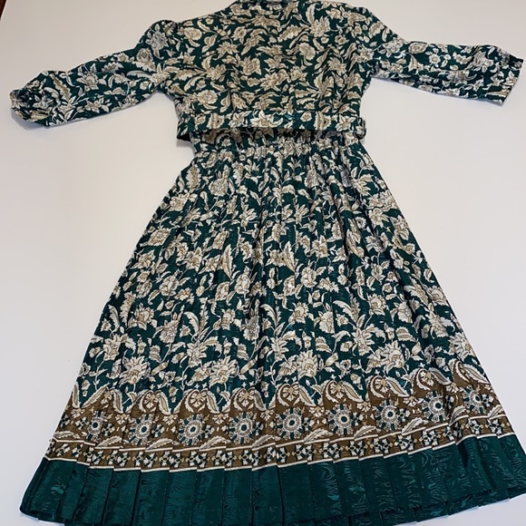 In the heat of the night inspired floral dress - Picture 9 of 13